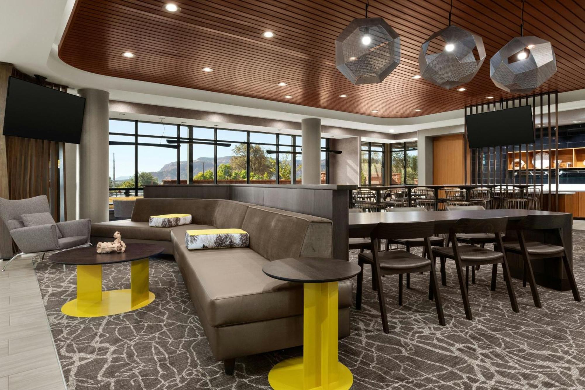 Springhill Suites By Marriott Канаб Экстерьер фото