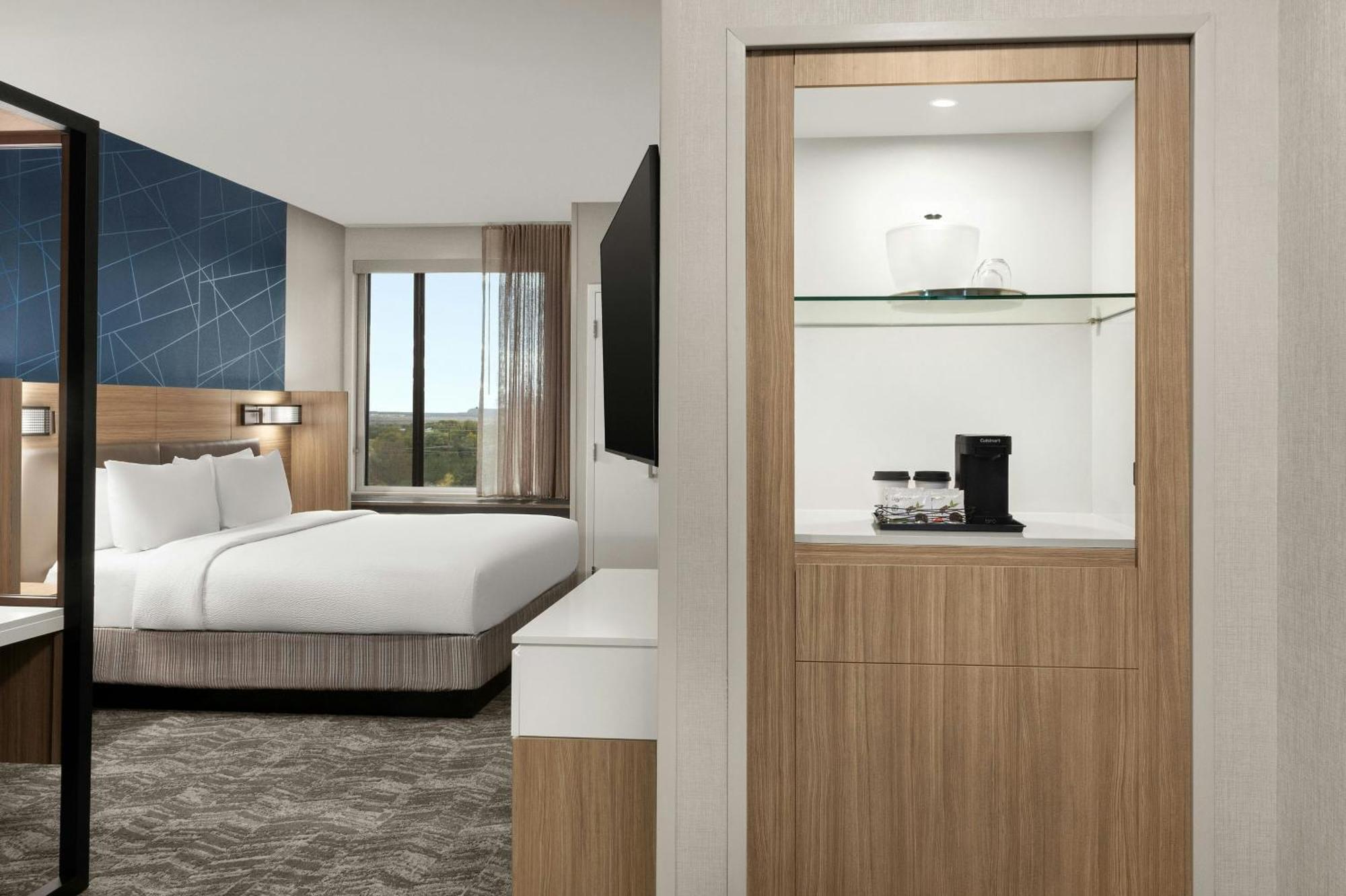 Springhill Suites By Marriott Канаб Экстерьер фото