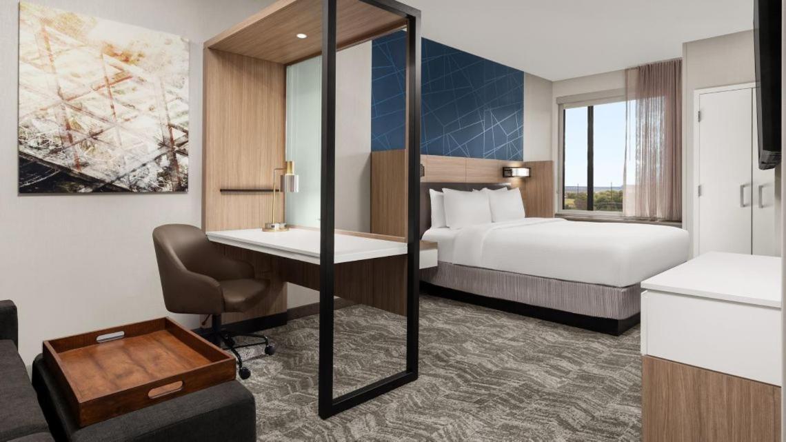 Springhill Suites By Marriott Канаб Экстерьер фото